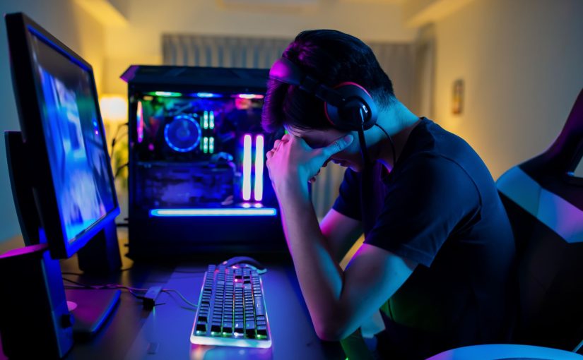 Dampak Kecanduan Game Online bagi Kesehatan dan Kehidupan Sosial